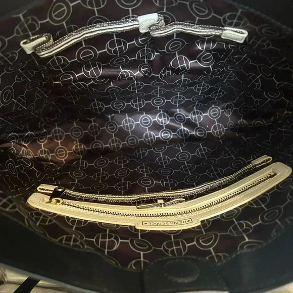 Henri Bendel Cross-Body with HB logo! - Picture 6 of 7